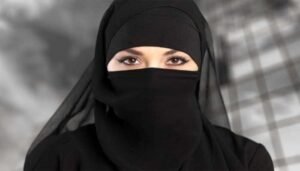 तीन तलाक पर फतवा जारी नहीं होता पूजा अर्चना पर होता है- मुस्लिम महिला