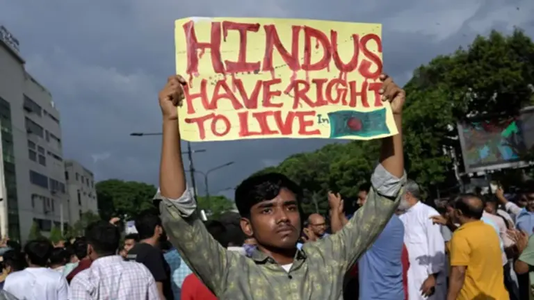 RSS ने कहा- बांग्लादेश के हिंदू हमारी जिम्मेदारी