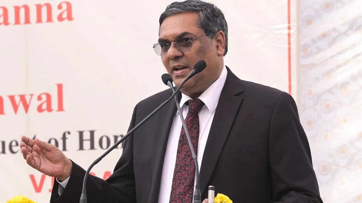 CJI Sanjiv Khanna: सुप्रीम कोर्ट का दिल्ली के कारोबारी को झटका नहीं मिली जमानत, NIA का बड़ा आरोप